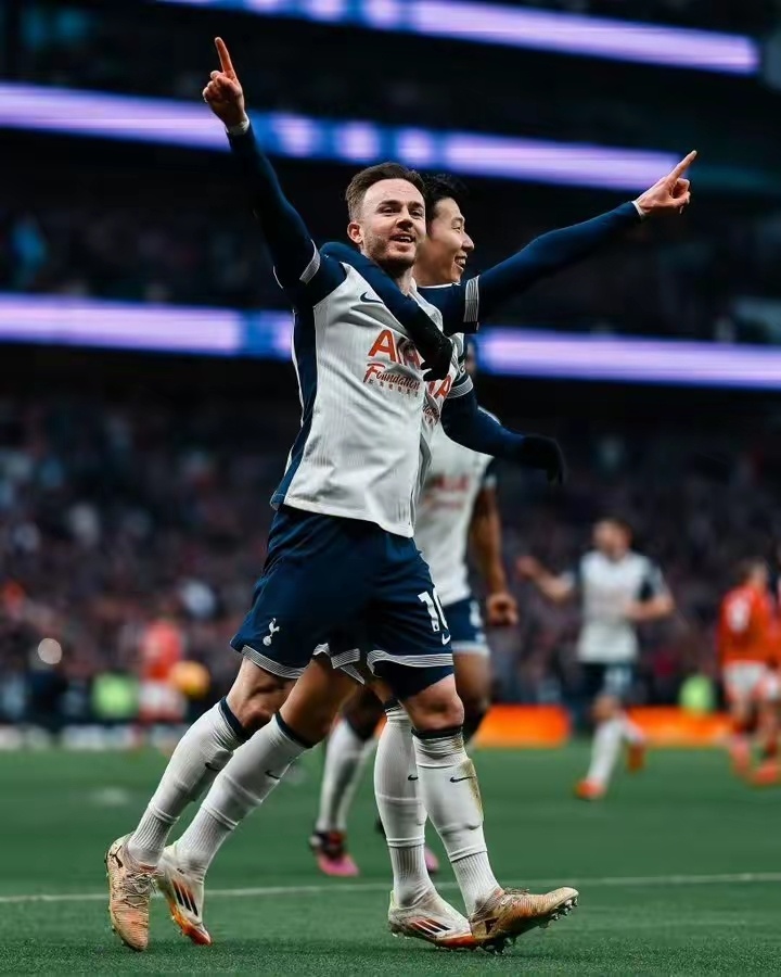 热刺战术调整失灵,遭遇对手连下两城 热刺战术调整失灵,遭遇对手连下两城