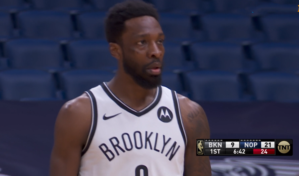 关于国王轻取篮网B队，丹尼·格林高光表现的信息