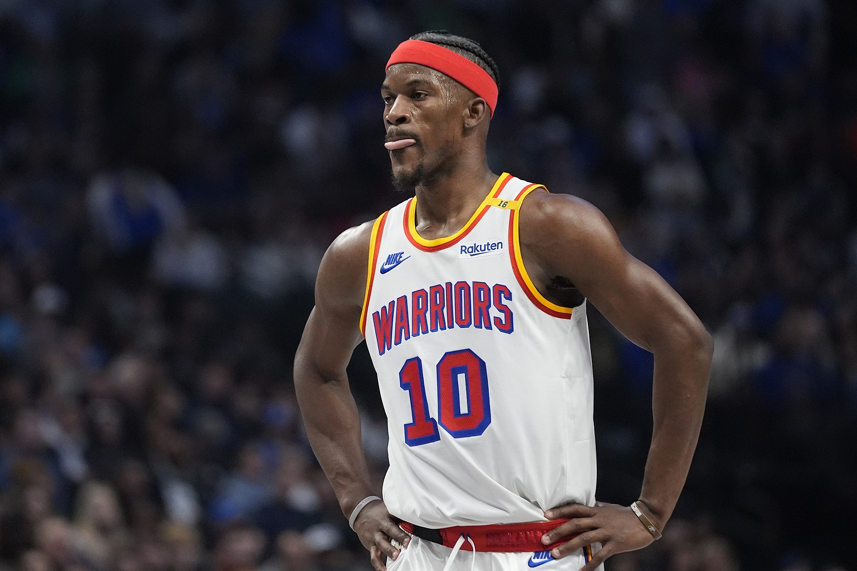 包含NBA球员突破自我，表现堪称完美的词条