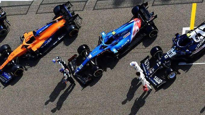 包含红牛二队轻取梅赛德斯，阿隆索扛起全队的词条