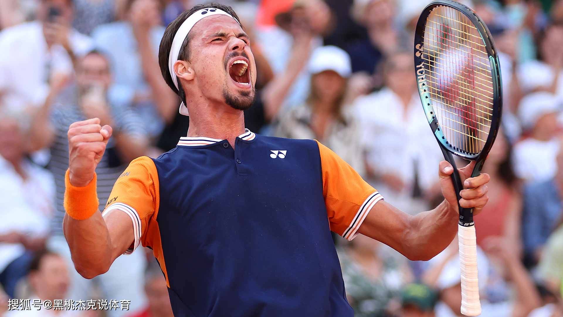 德国队鏖战韩国队，黄鸭组合扛起全队