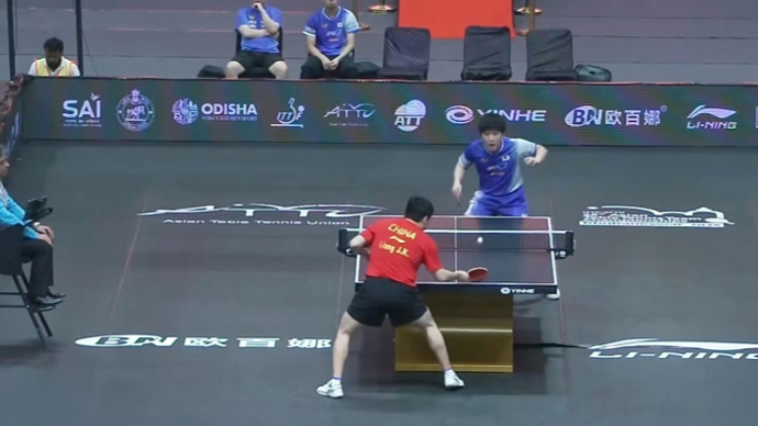 日本队逆转韩国队，梁靖崑点燃赛场