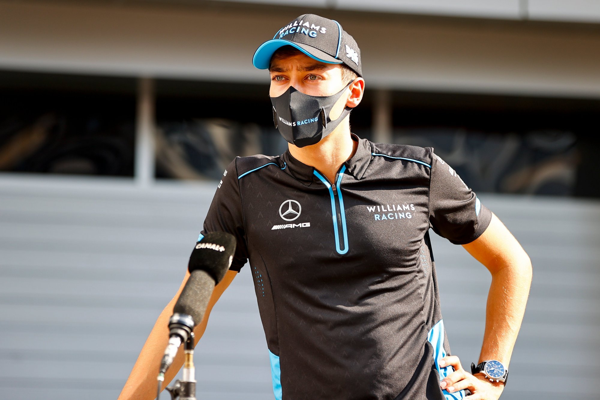 威廉姆斯完胜红牛二队，佩雷兹统治全场